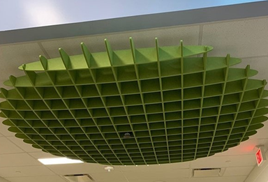 Nubes-Bafles de la serie isométrica Hydra de Tradelson fabricados con botellas de plástico reciclado